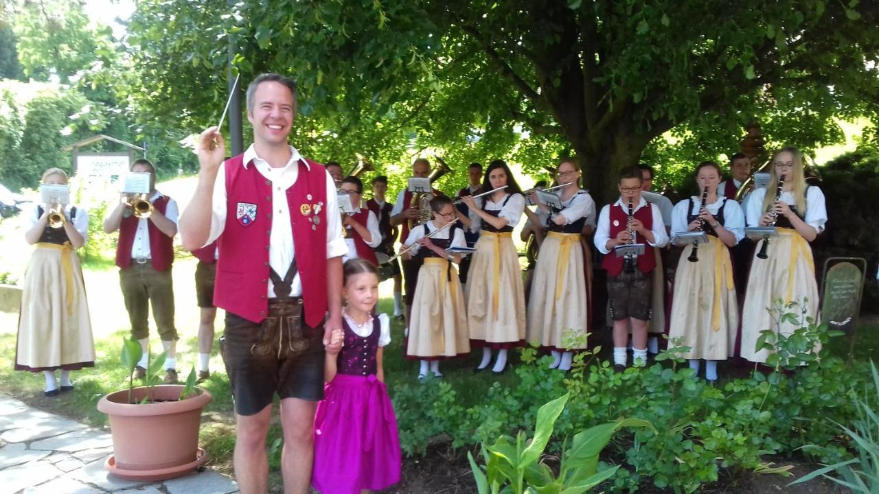 Hotel-Landgasthof Henghuber Rötz Zewnętrze zdjęcie